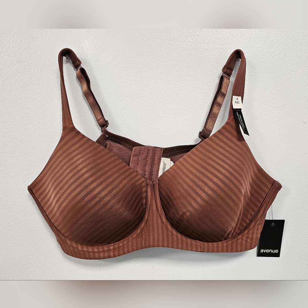 NWT AVENUE 42C Wireless T-Shirt Bra in Velvet Brown